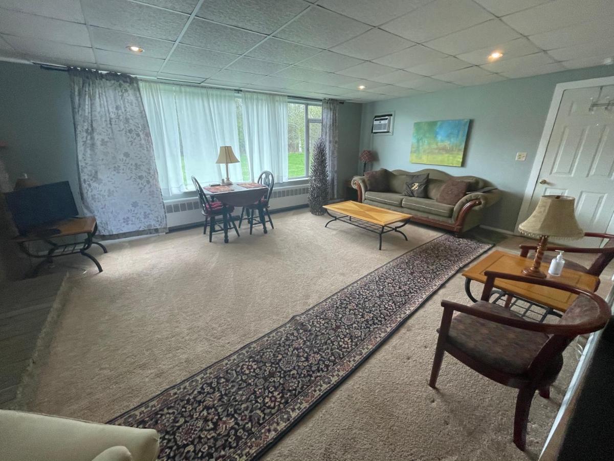 اوبورن Skaneateles Inn On 20 المظهر الخارجي الصورة