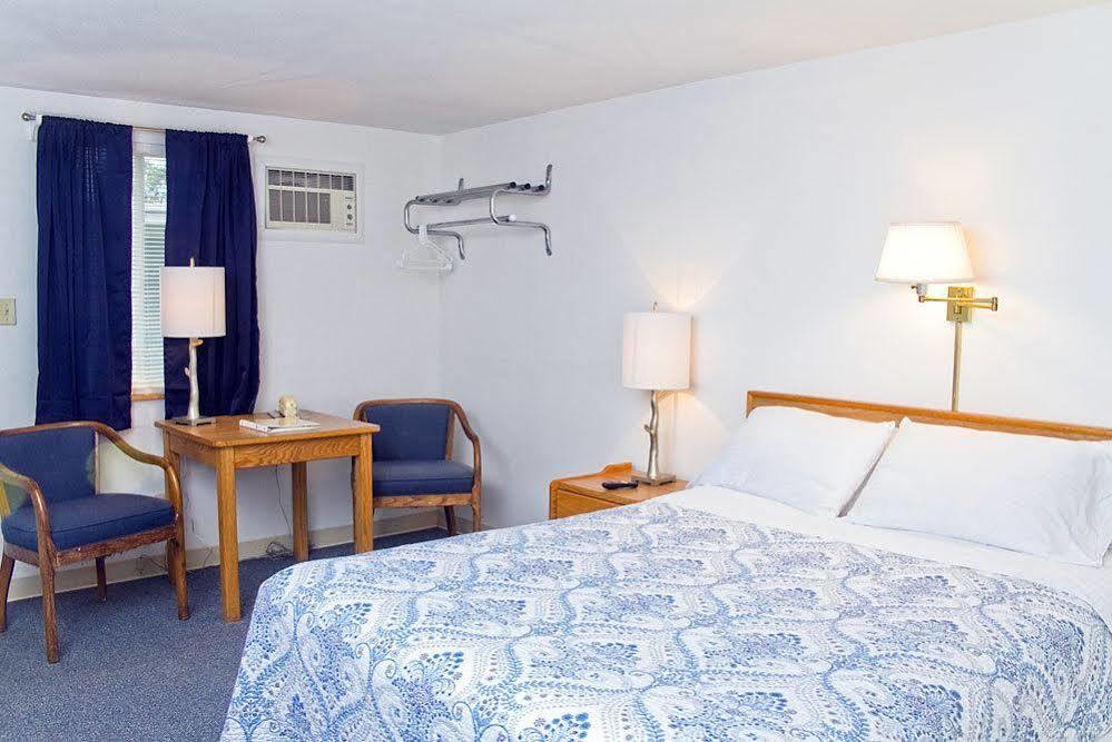اوبورن Skaneateles Inn On 20 المظهر الخارجي الصورة